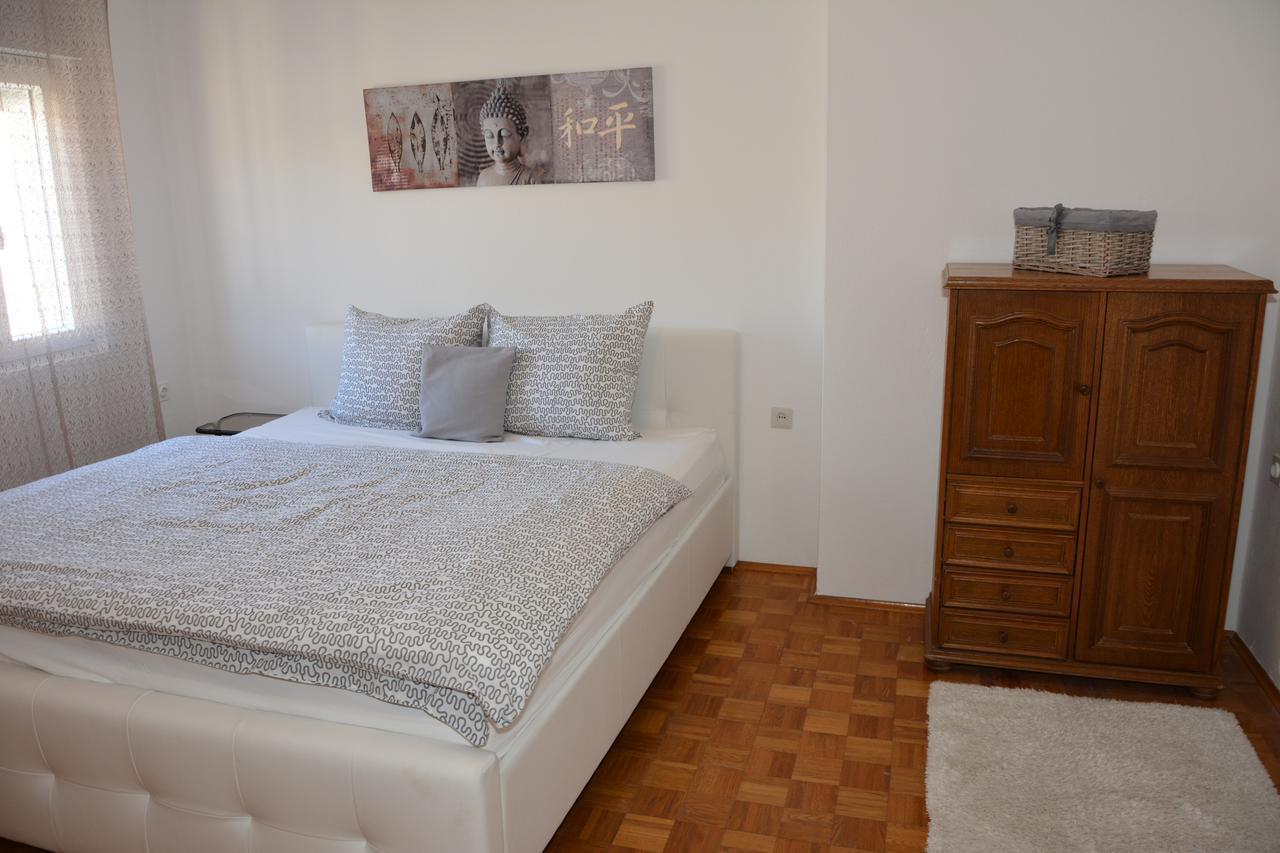 Appartement Taris à Senj  Extérieur photo